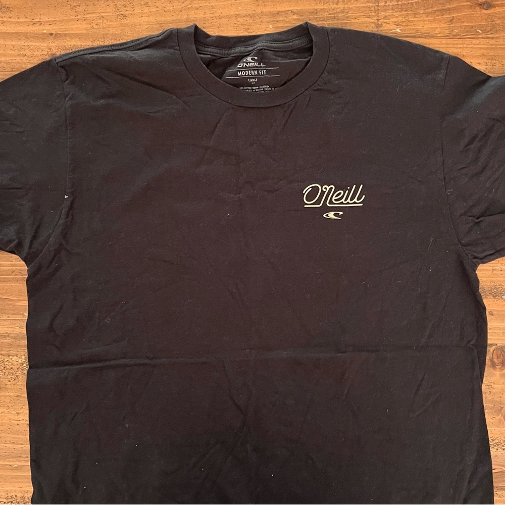 O’Neil tshirt mens large